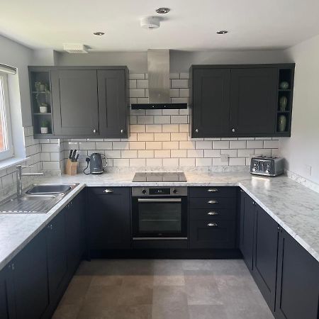 Flat Two, 212 Eaglesham Road, East Kilbride, Glasgow Exteriör bild