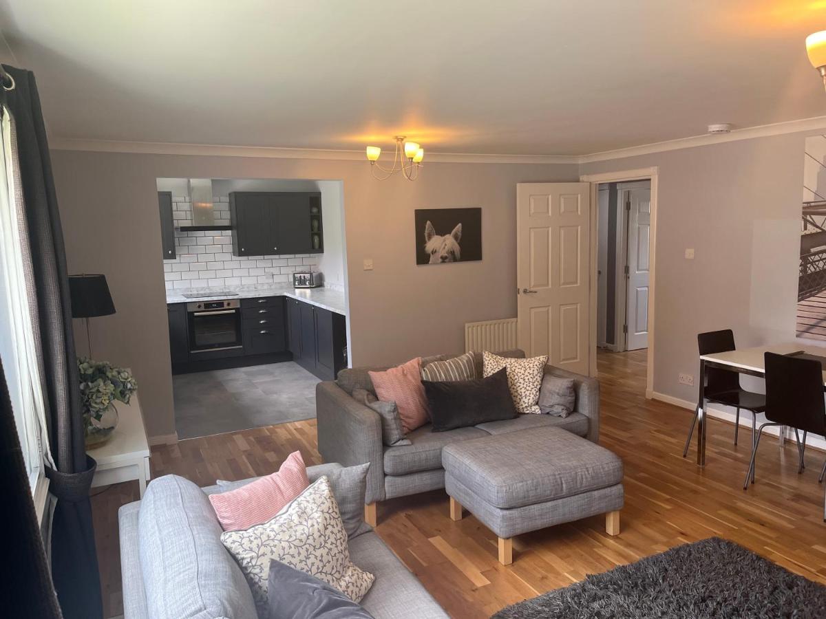 Flat Two, 212 Eaglesham Road, East Kilbride, Glasgow Exteriör bild