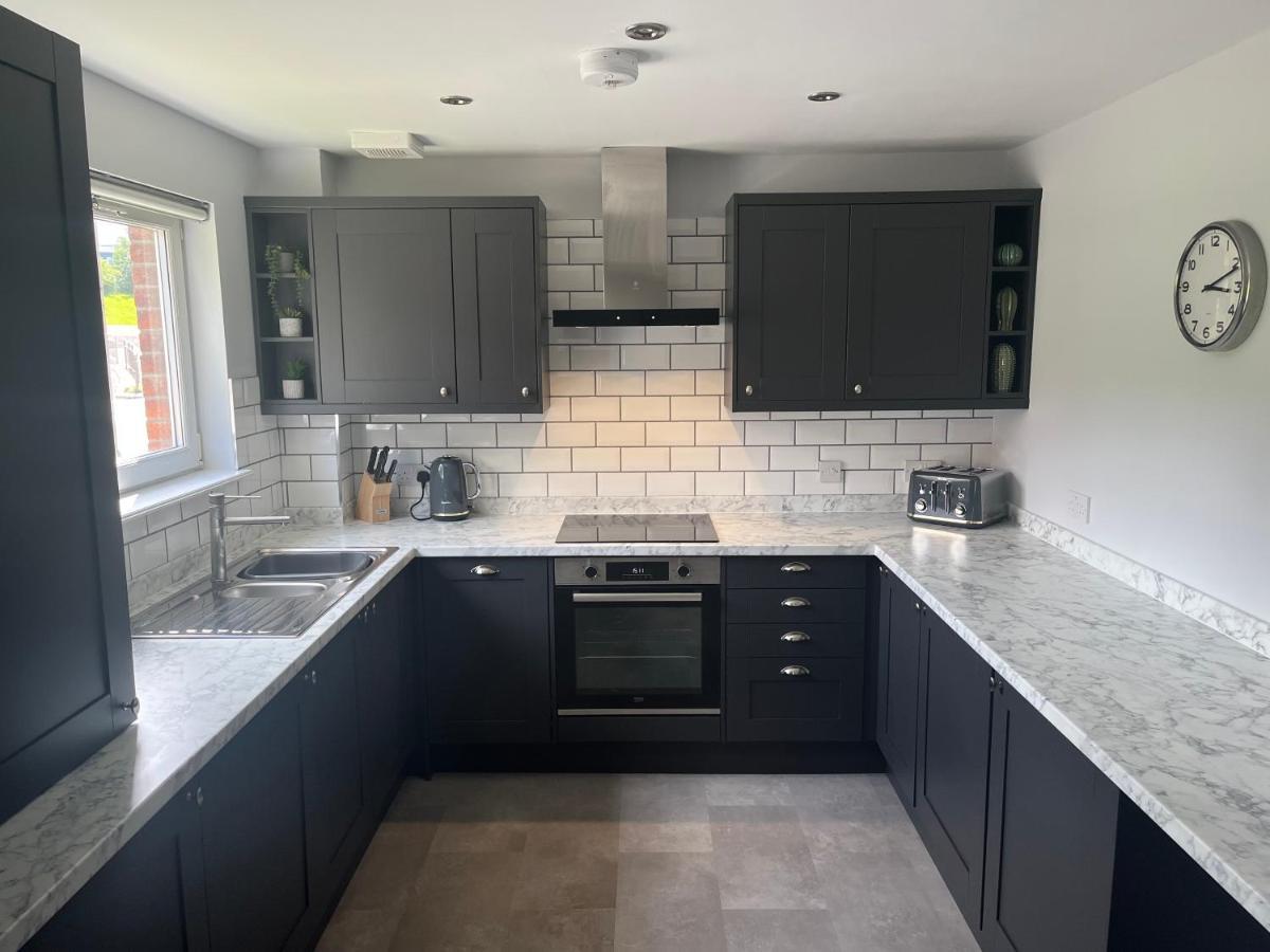 Flat Two, 212 Eaglesham Road, East Kilbride, Glasgow Exteriör bild